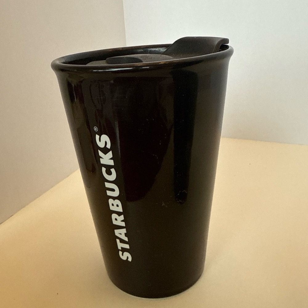 Starbucks Set of three limited hot and cold beverage cups. 8 ounce, 12 16 ounce - Picture 5 of 7